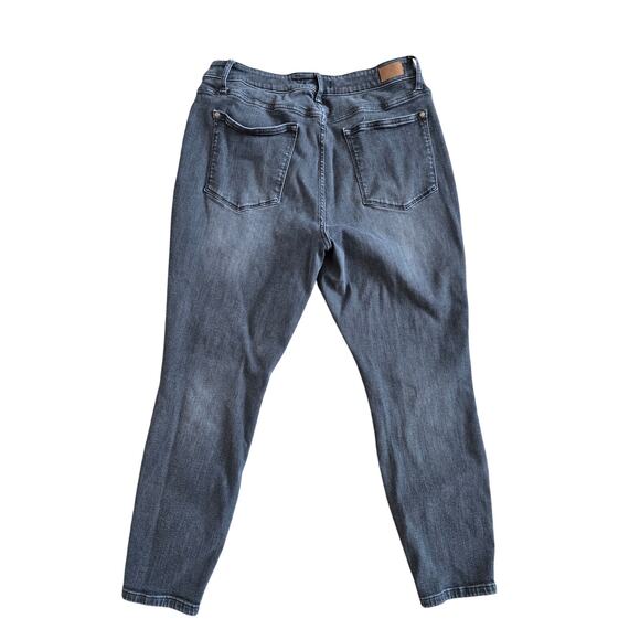 Judy Blue Gray Skinny Jeans High Rise Stretch Denim Plus Size 20W Minimalist Y2K - Picture 4 of 9